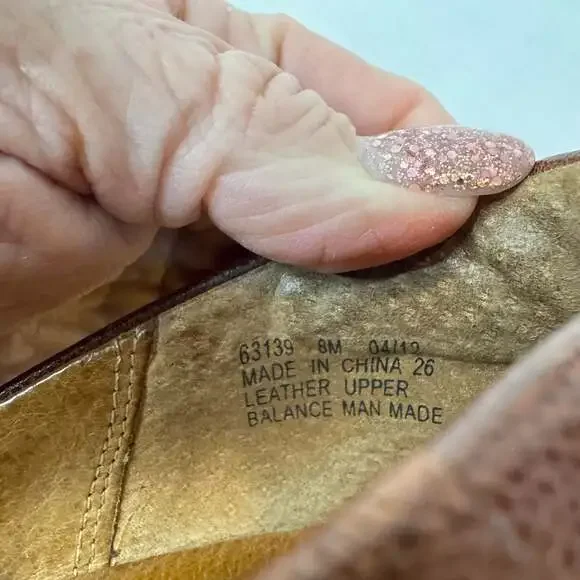 Clarks Indigo Brown Leather Kiltie Heeled Penny Loafers Size 8M - Picture 7 of 9